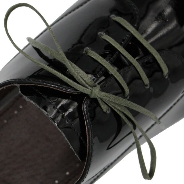 Length: 60cm | Width: 3mm | Flat Olive Green Wax Shoelace